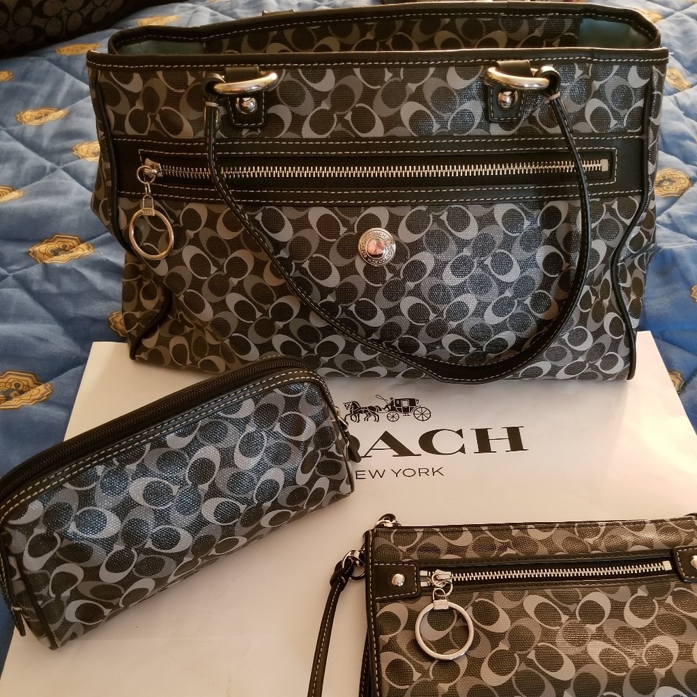 ISO, matching coin purse, mirror